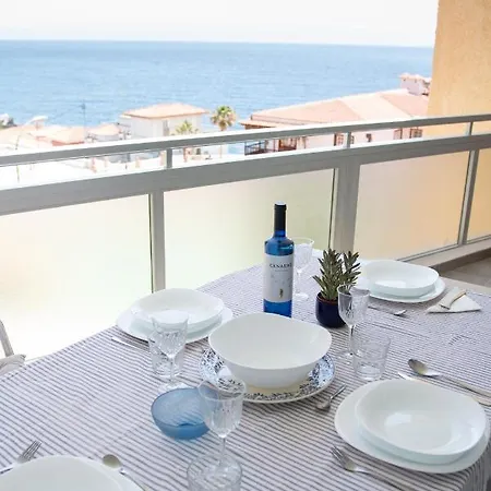 Coqueto Vistas Al Mar 公寓 坎德拉里亚
