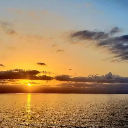 Coqueto Vistas Al Mar 坎德拉里亚